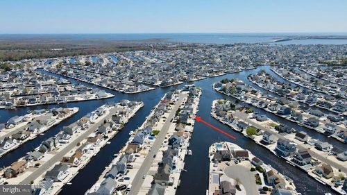 174 Bernard Dr, Manahawkin, NJ, 08050-3605 | Card Image