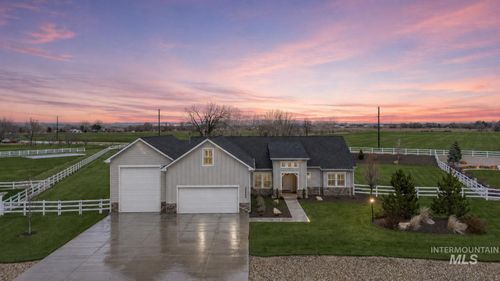 24696 Regal Rd, Middleton, ID, 83644-6153 | Card Image