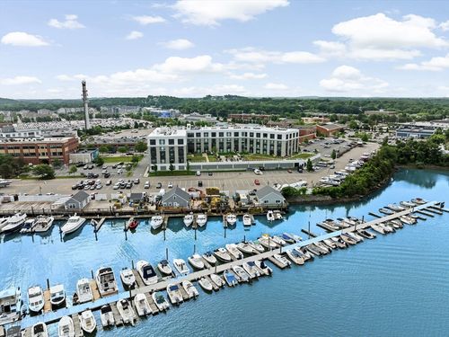 apt-517-10 Shipyard Dr, Hingham, MA, 02043-1686 | Card Image