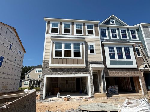 9042 Hazy Jade Way, Apex, NC, 27523 | Card Image