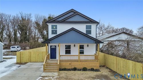 815 Miller St, Petersburg, VA, 23803-3427 | Card Image