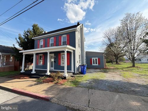 351 Liberty St, HAGERSTOWN, MD, 21740-4930 | Card Image