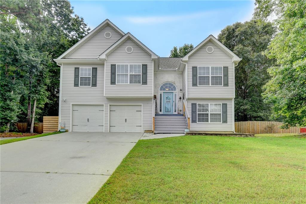 Sierra Ridge Pl, Loganville, GA 30052