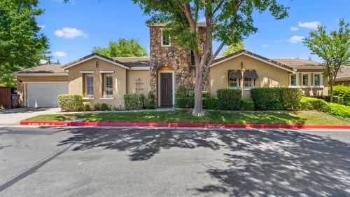 2111 Sterling Drive, Rocklin, CA, 95765 | Card Image