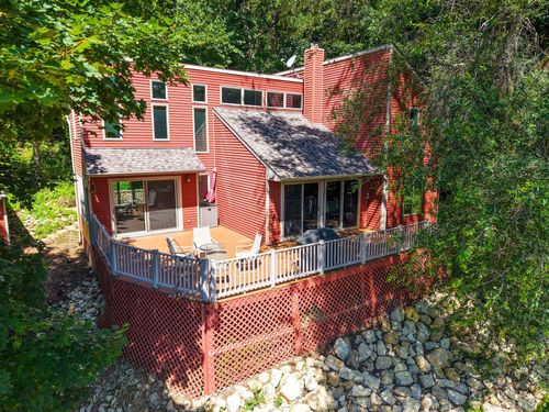 24425 County Road 17, Winona, MN, 55987-5493 | Card Image