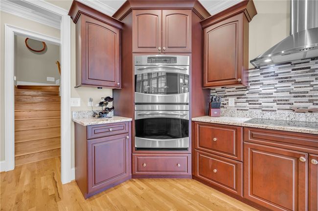 Kitchen | Image 12