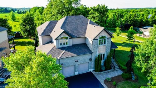 215 Hostetler Rd, New Hamburg, ON, N3A0B1 | Card Image