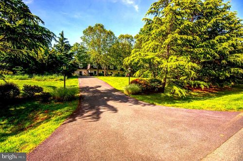 11501 Skipwith Ln, POTOMAC, MD, 20854-1642 | Card Image