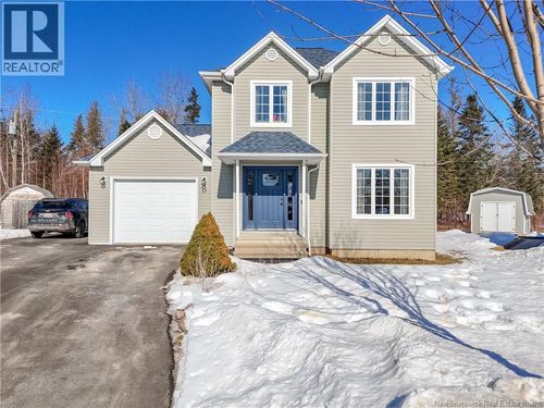 17 Brewer Crt, Fredericton, NB, E3G0X6 | Card Image