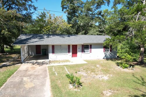 540 4th St, Chipley, FL, 32428-1180 | Card Image