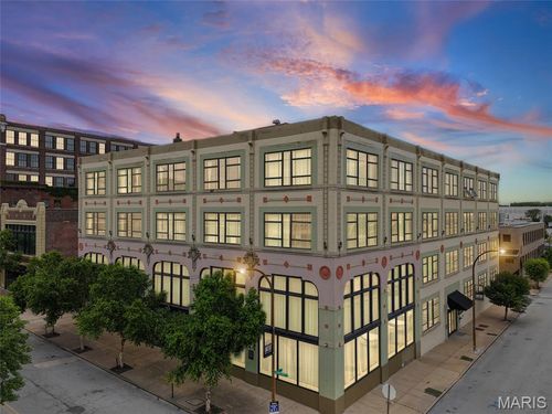 410-2201 Locust Street, St Louis, MO, 63103 | Card Image