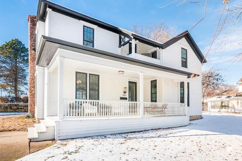 601 Poplar St, Wamego, KS, 66547-1423 | Card Image