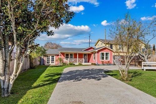 5522 Avenue O 1/2, Galveston, TX, 77551-4749 | Card Image