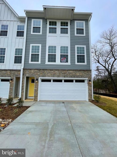 3701 Allington Ct, Fredericksburg, VA, 22408-9636 | Card Image