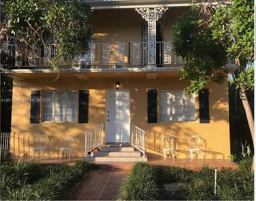 1-23 Majorca Ave, Coral Gables, FL, 33134-4696 | Card Image