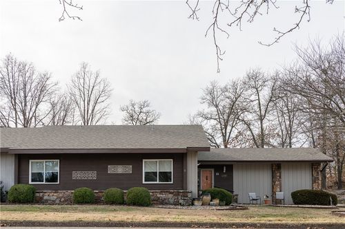 11 Fairway Dr, Bella Vista, AR, 72714-2803 | Card Image