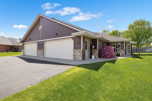 14881 Eagle Dr, Little Falls, MN, 56345-4586 | Card Image