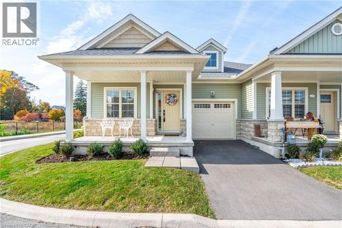 22 S Coast Cir, Crystal Beach, ON, L0S1N0 | Card Image