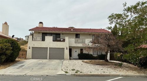 13640 Spring Valley, Victorville, CA, 92395 | Card Image