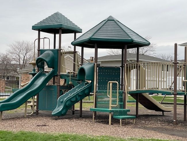 15-4 - 6033 Kit Carson Dr, Condo with 2 bedrooms, 1 bathrooms and 1 parking in Hanover Park IL | Image 14