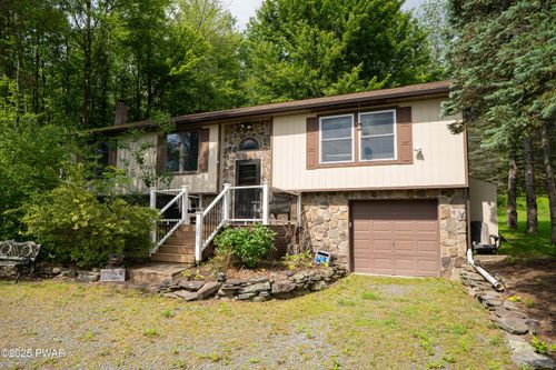 28 Woodcrest Ln, LAKE ARIEL, PA, 18436 | Card Image