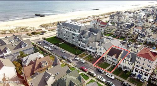 2-10 Seaview Ave, Ocean Grove, NJ, 07756-1625 | Card Image