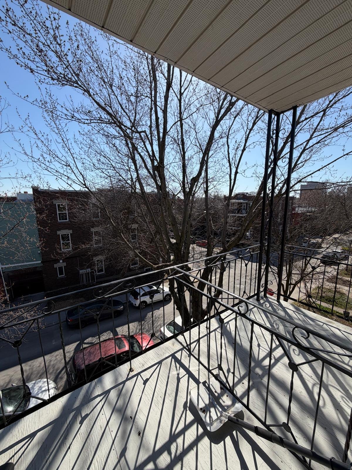 Residential Lease in Montréal (Villeray/Saint-Michel/Parc-Extension) 2