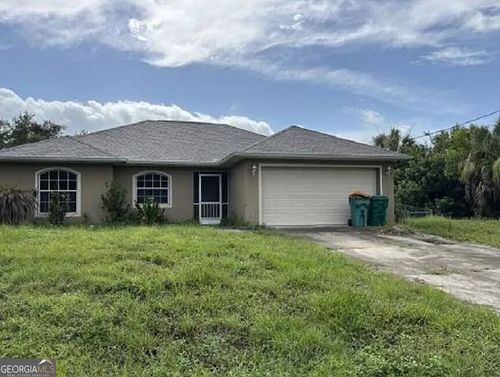 438 Celeste St, PORT CHARLOTTE, FL, 33954-1910 | Card Image