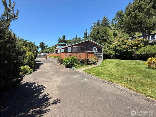 144 State Route 101, House other with 3 bedrooms, 2 bathrooms and 2 parking in Chinook WA | Image 37