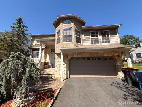 125 Wainwright Dr S, Matawan, NJ, 07747-9726 | Card Image