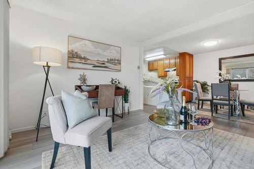 apt-d-101 Piccadilly Pl, San Bruno, CA, 94066-2103 | Card Image