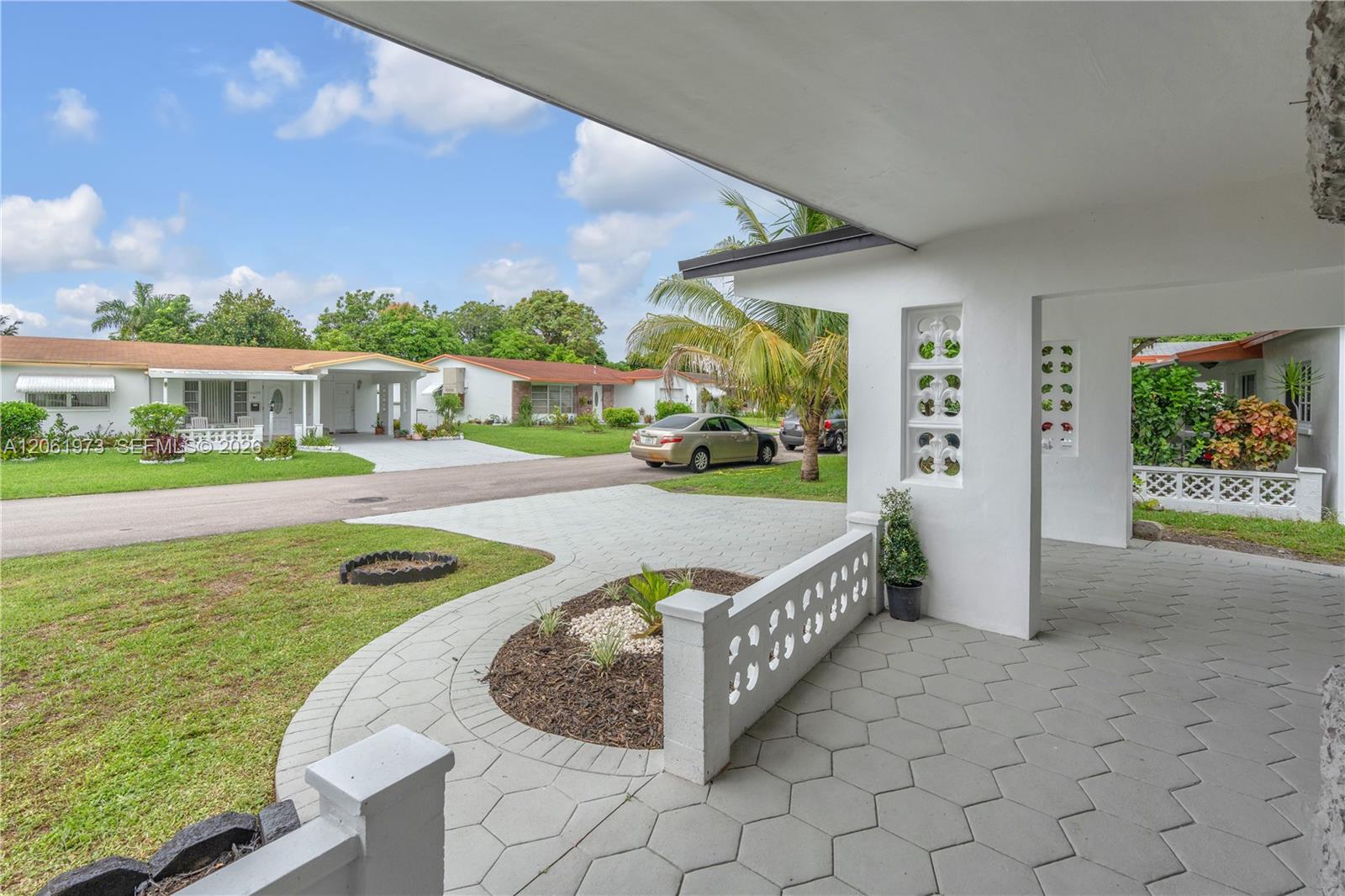 Residential in Lauderdale Lakes 3