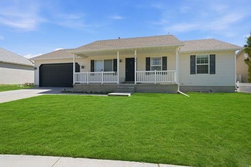 2144 E Easter Dr, Eagle Mountain, UT, 84005-4478 | Card Image