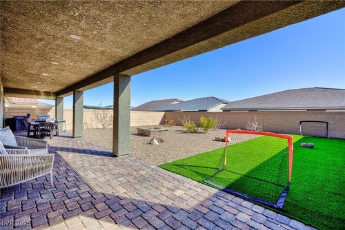 10095 Ferton Lake Ave, Las Vegas, NV, 89178-9391 | Card Image