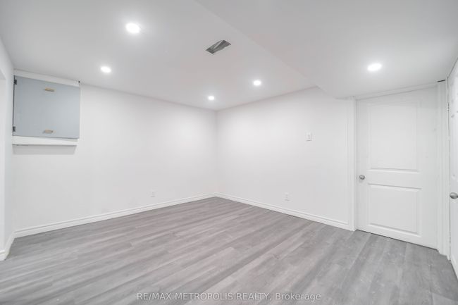 1927 Parkside Dr, House other with 5 bedrooms, 4 bathrooms and 2 parking in Pickering ON | Image 29