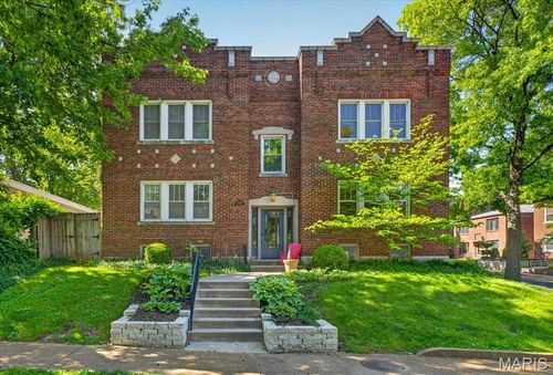 2w-6636 San Bonita Ave, Saint Louis, MO, 63105-3185 | Card Image