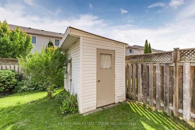12 Sentimental Way, House attached with 3 bedrooms, 2 bathrooms and 1 parking in Brampton ON | Image 34