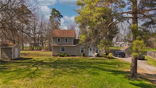 819 Fairfield Ave, Columbiana, OH, 44408-1601 | Card Image