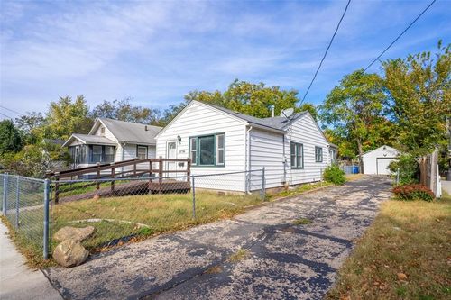 2736 Des Moines St, Des Moines, IA, 50317-2355 | Card Image