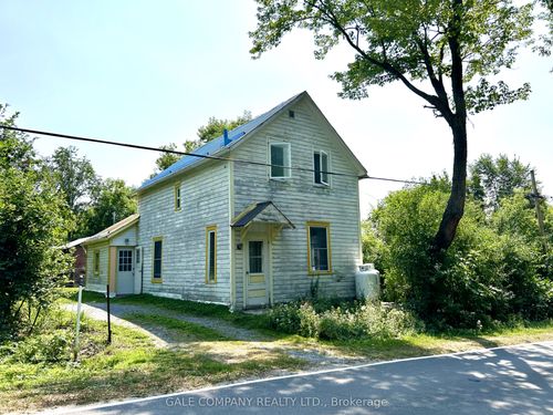 212 Blakeney Rd, Almonte, ON, K0A1A0 | Card Image