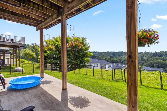 230 Tide Way, Townhouse with 3 bedrooms, 4 bathrooms and 2 parking in Morgantown WV | Image 48