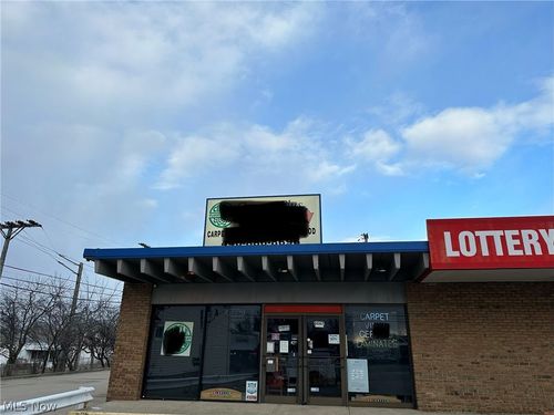 6067 State Rd, Parma, OH, 44134-2870 | Card Image