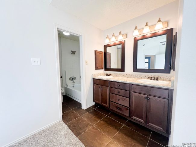 7914 Forest Cabin, House other with 3 bedrooms, 2 bathrooms and null parking in Live Oak TX | Image 14