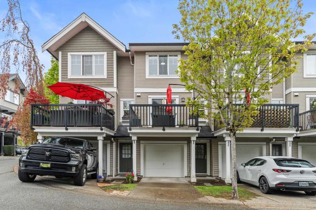 9 - 20176 68 Avenue, Townhouse with 2 bedrooms, 2 bathrooms and 3 parking in Langley BC | Image 1