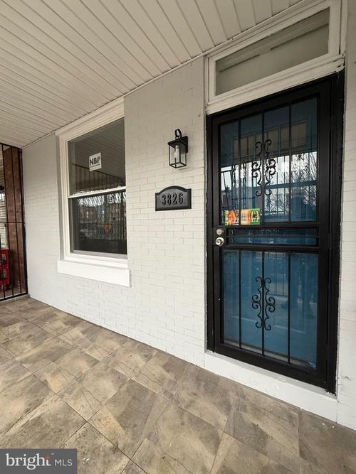 3826 N Marshall St, PHILADELPHIA, PA, 19140-3216 | Card Image