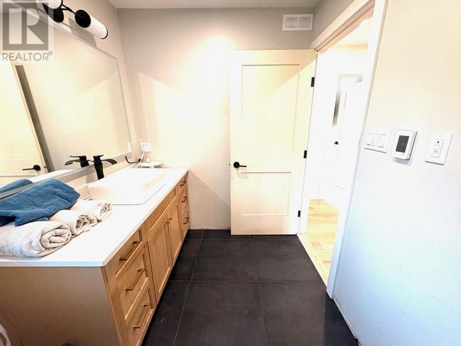 2105 Foothill Dr, Home with 5 bedrooms, 3 bathrooms and null parking in Thunder Bay ON | Image 42