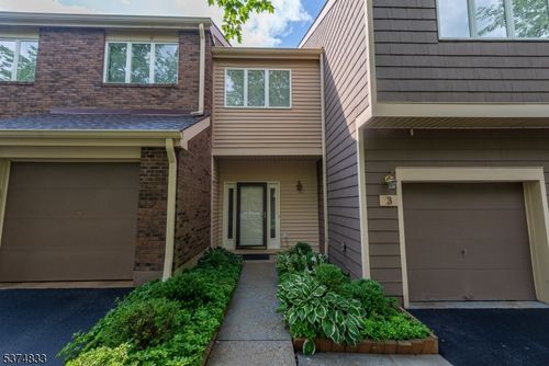 3 Avery Ct, Madison, NJ, 07940-1149 | Card Image