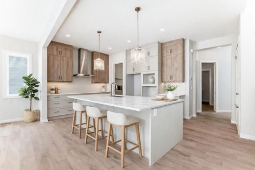 2084 Lancaster Hts Se, Airdrie, AB, T4A3P7 | Card Image