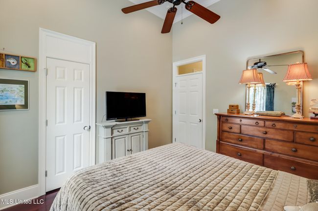 Guest Bedroom 2 | Image 22