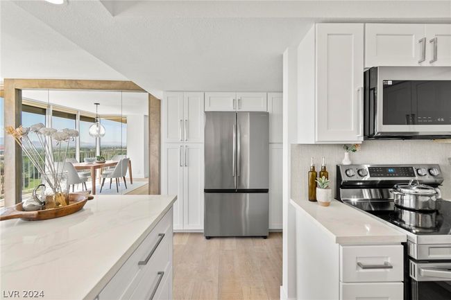 3111 Bel Air Dr, Unit#8F, Las Vegas, NV 89109 | Image 19